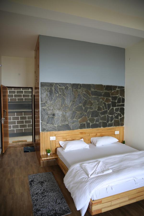 The Buransh Inn Almora Exterior foto