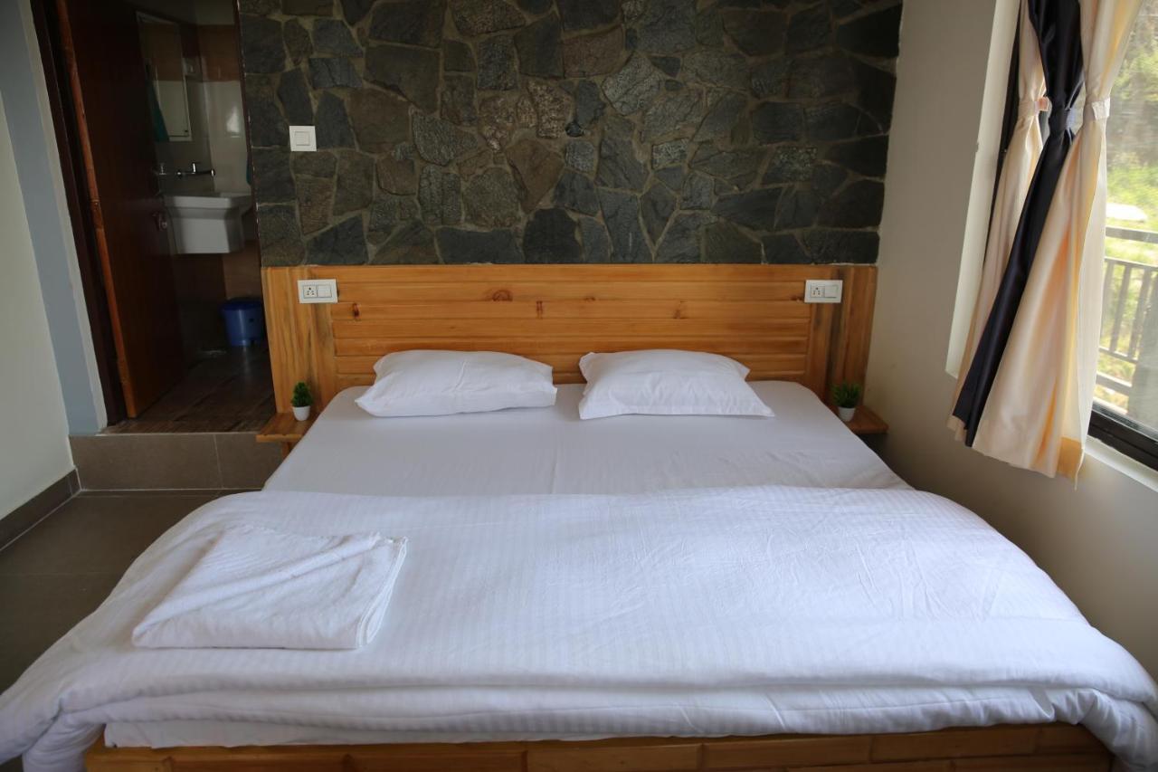 The Buransh Inn Almora Exterior foto