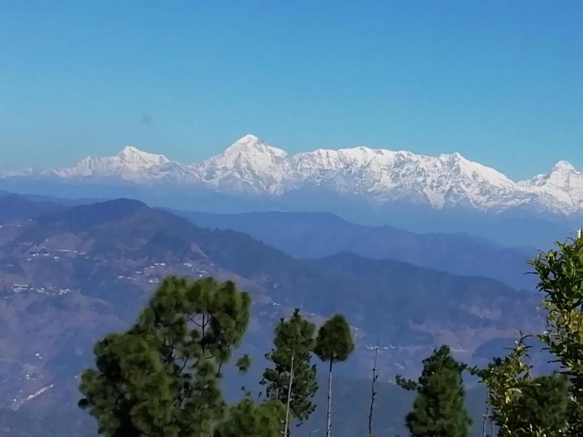 The Buransh Inn Almora Exterior foto